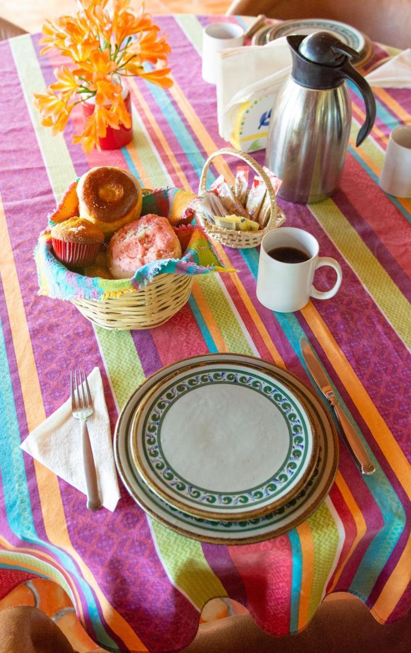 Casa Palomas Bed And Breakfast San Juan Cosala Bagian luar foto